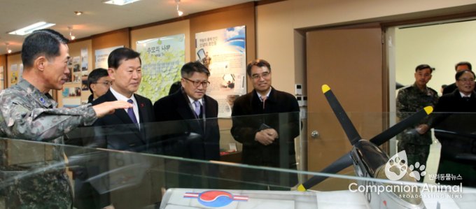 이성호 인권위원장, 경기도 수원 공군부대 격려 방문