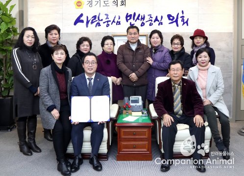 경기도의회 정기열의장,안양 관양시장 상인회 임원진 접견